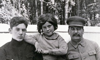 Swetlana Stalin - Ein Leben im Schatten des Vaters