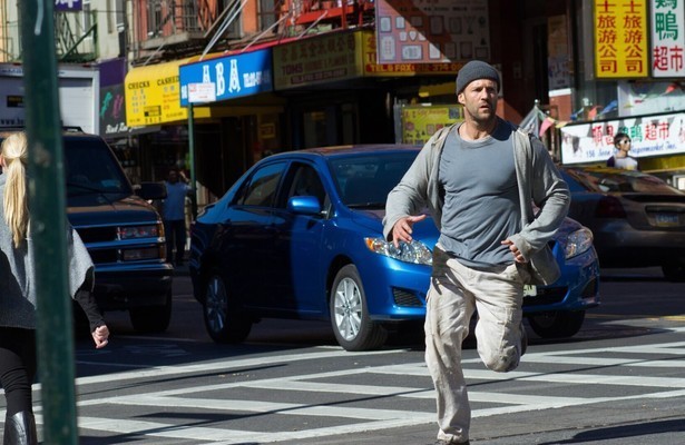 Jason Statham als Luke Wright in Safe