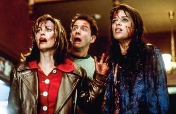 Neve Campbell en overige acteurs Screma