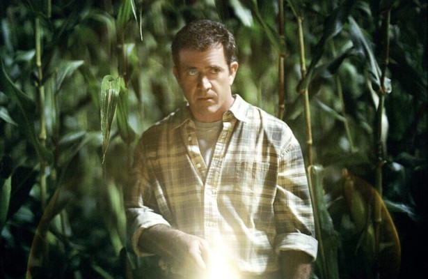 Mel Gibson als Rev. Graham Hess in Signs