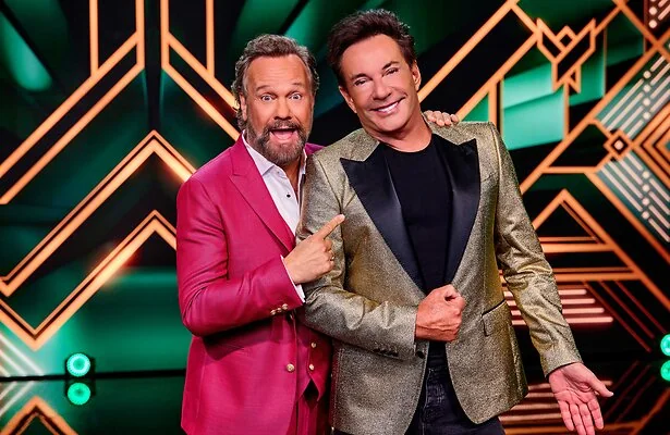 Carlo en Gerard in The Masked Singer