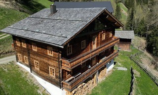 Tiroler Bauernhäuser - Zwischen Romantik und Realität
