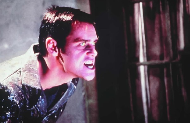Jim Carrey in The Cable Guy