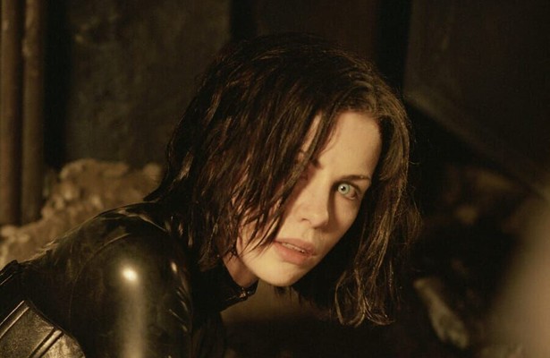 Kate Beckinsale als Selene in Underworld
