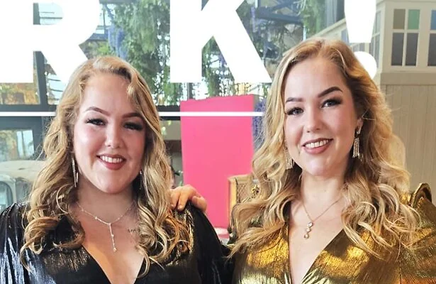 Mathilde en Gerda uit Urk!