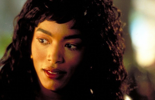 Angela Bassett in Vampire in Brooklyn