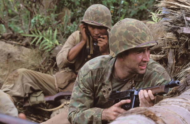 Nicholas Cage en Adam Beach in Windtalkers