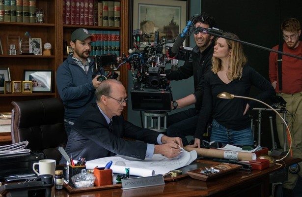 Op de set van Worth