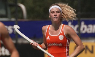 Yibbi: Stilte voor de slag