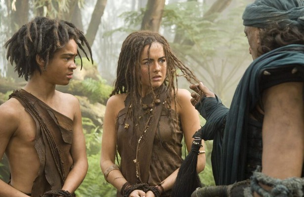 Camilla Belle als Evolet in 10,000 BC