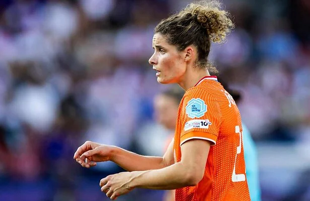 Aanvoerder Dominique Janssen