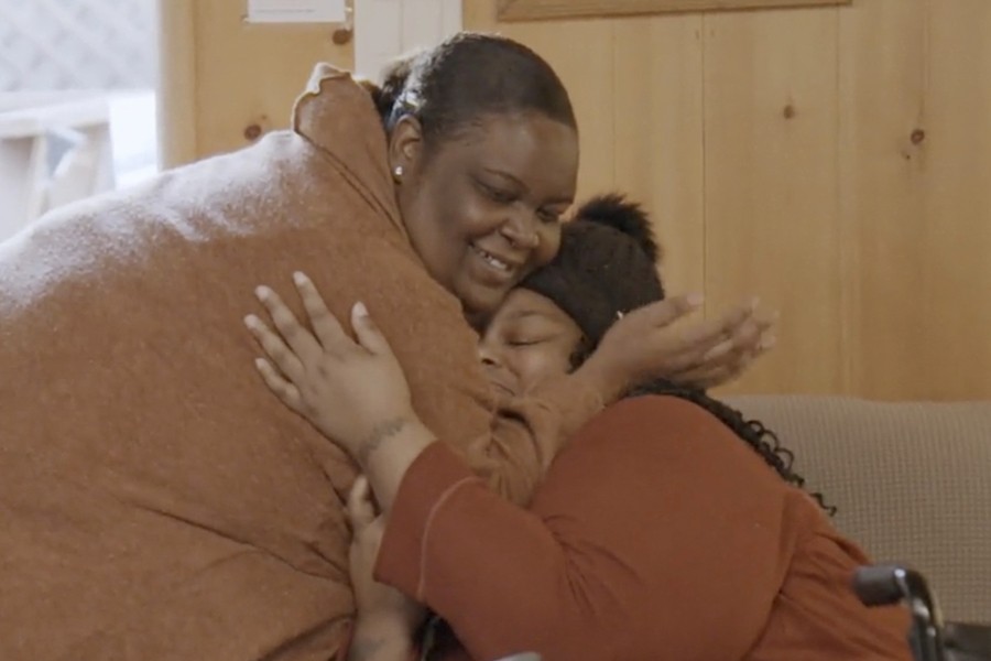 1000-lb roomies