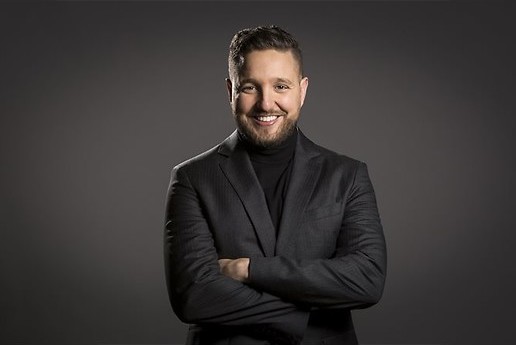 Ajouad bezoekt criminelen