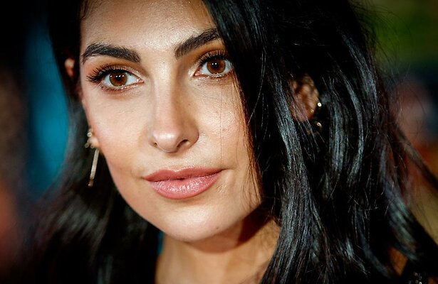 Anna Nooshin
