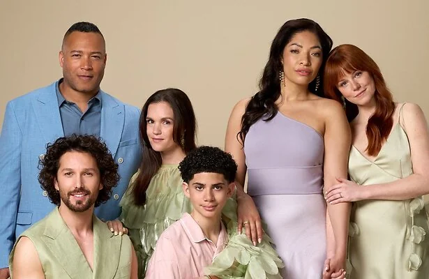 Everon Jackson Hooi, Diego González-Clark, Marly van der Velden, Diyah Salem, April Darby en Jolijn Henneman 