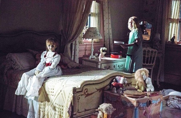 Talitha Bateman als Janice in Annabelle: Creation