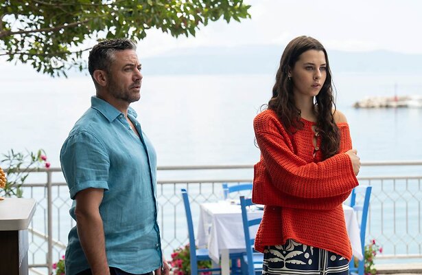 Warren Brown en Beau Gadsdon in A Taste for Murder