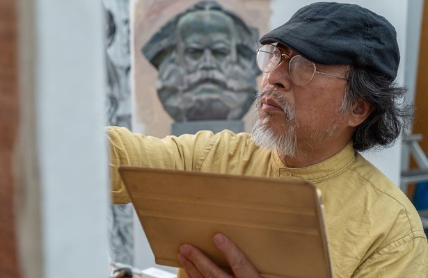 Jiawei Shen