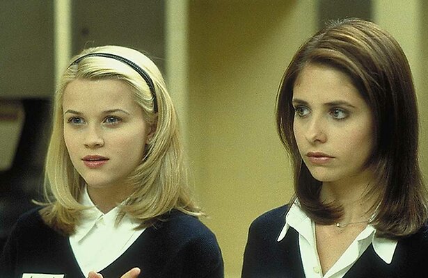 Reese Witherspoon en Sarah Michelle Gellar in Cruel Intentions