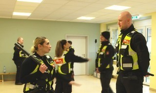 Die Krawallschlichter - Eure Sicherheit ist unser Job