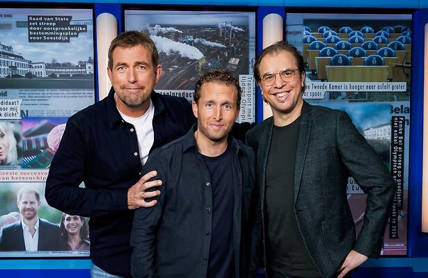 Harm Edens, Peter Pannekoek en Jan Jaap van der Wal voor Dit Was het Nieuws
