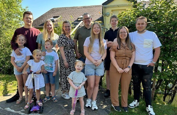 Familie Kraan in Een Huis Vol Emigreert