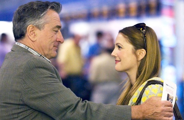 Robert De Niro en Drew Barrymore in Everybody's Fine
