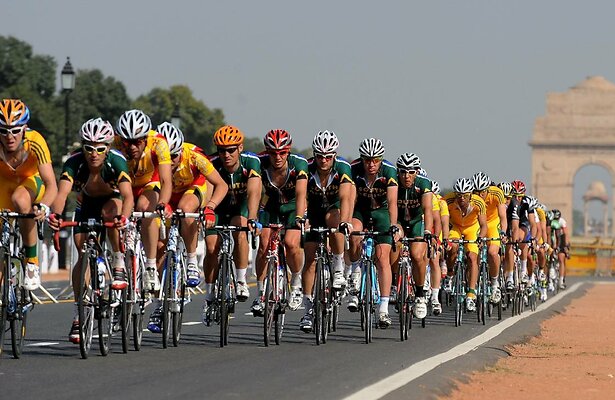 Voorbeeldfoto van fietsen in India.