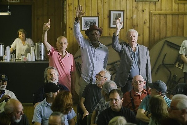 Morgan Freeman als bejaarde bankovervaller