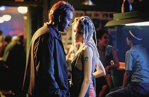 Nicolas Cage en Angelina Jolie in Gone in Sixty Seconds