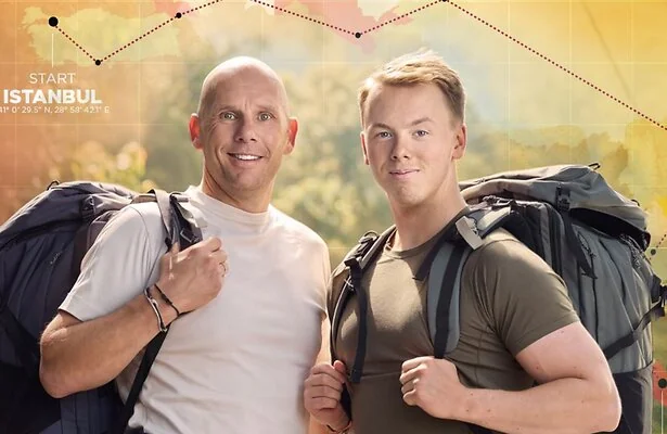Jan van Halst met zoon Mick voor Race across the World