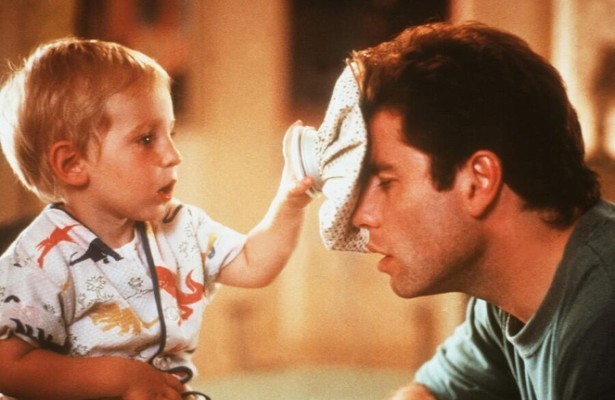 John Travolta als James in Look Who's Talking