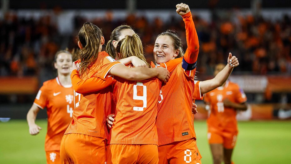 OranjeLeeuwinnen jagen op WK-ticket in de return tegen Hongarije