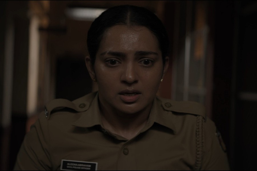 Pradhama Drishtiya Kuttakkar