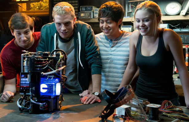 Cast Project Almanac