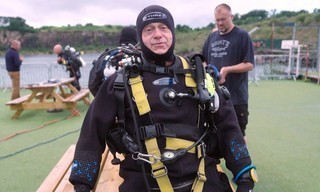 Ross Kemp: Shipwreck treasure hunter