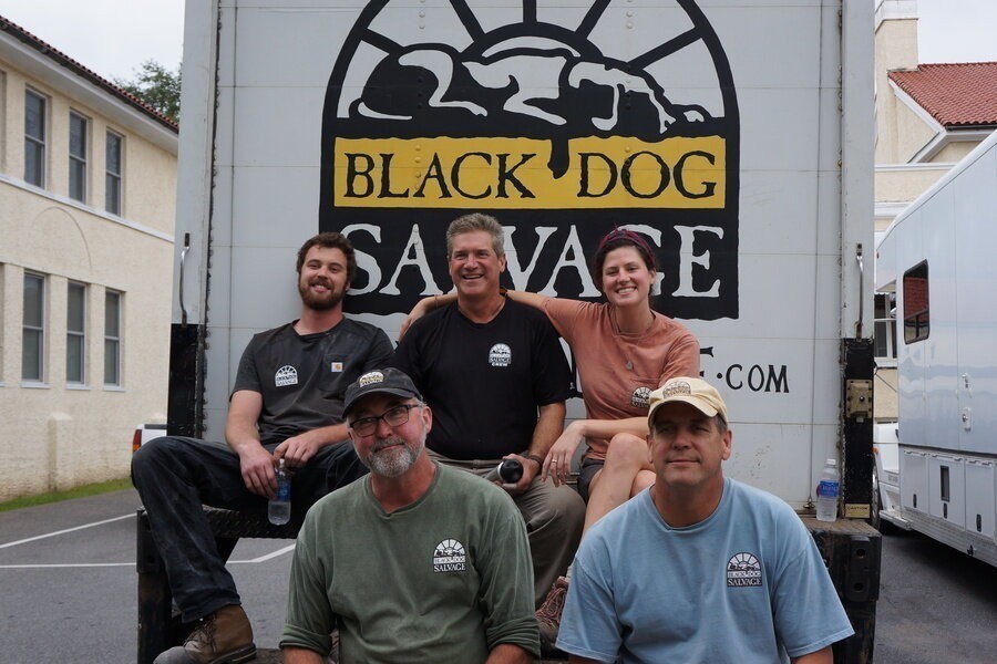 Salvage dawgs