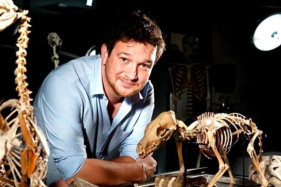 Secrets of Bones