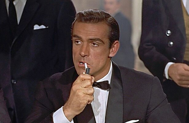 Sean Connery als James Bond in Dr. No