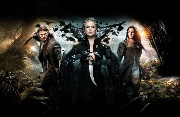 Chris Hemsworth, Charlize THeron en Kristen Stewart in Snow White and the Huntsman