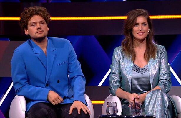 Soy Kroon en Marieke Elsinga in I Can See Your Voice