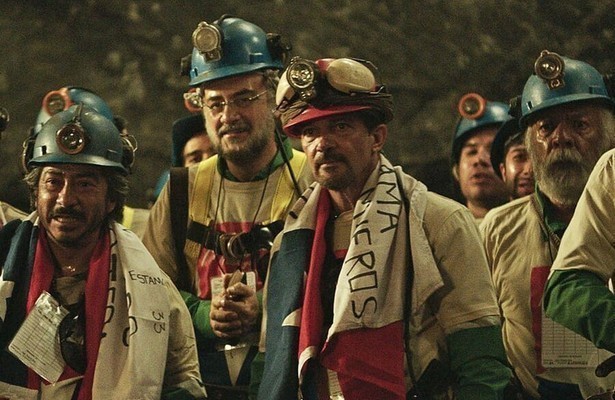 Antonio Banderas en overige cast The 33