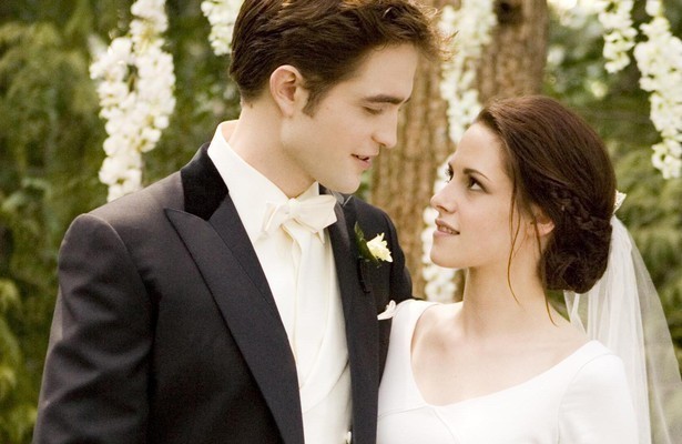 Robert Pattinson en Kristen Stewart in The Twilight Saga: Breaking Dawn - Part 1