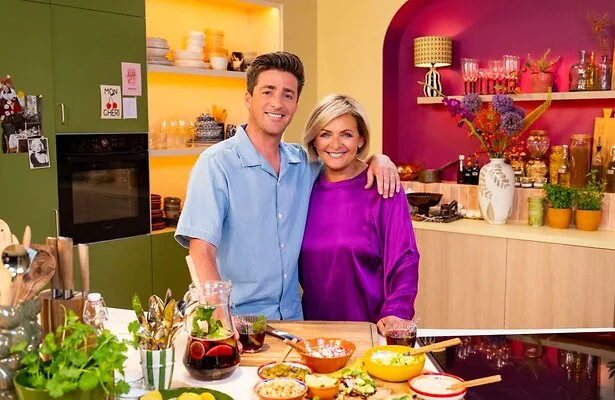 Hugo Kennis en Caroline Tensen voor Thuis aan Tafel