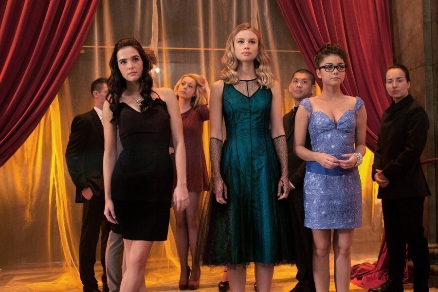 Vampire Academy: Blood Sisters