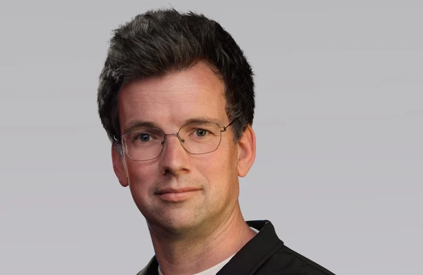 Pieter Derks voor Wolven